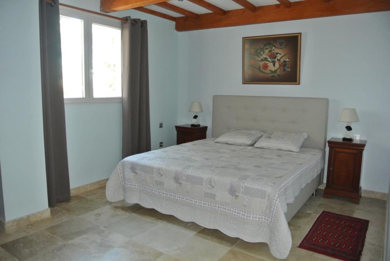 مبيت وإفطار آرْلْ Grand Tamaris Hosting المظهر الخارجي الصورة